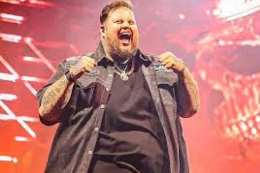 How Much Does Jelly Roll Weigh